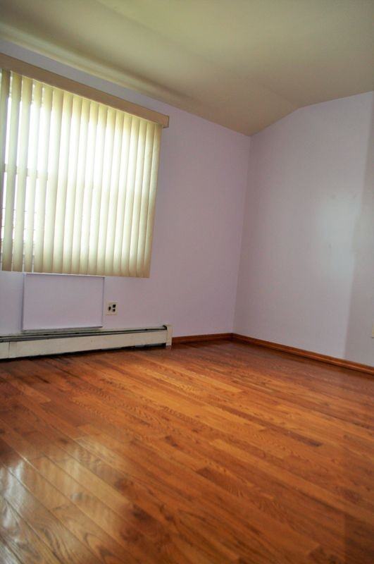 12107 Guy R Brewer Blvd - Photo 5 of 8