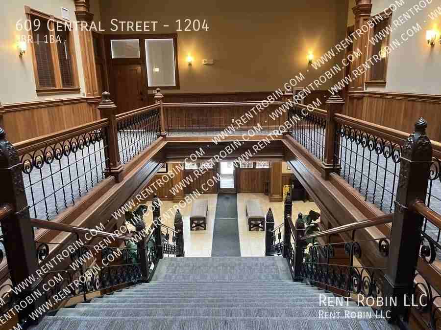 609 Central St #1204 - Photo 4 of 14
