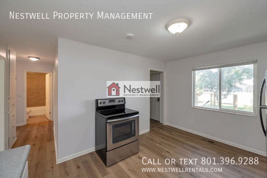 377 E Scott Ave - Photo 5 of 19