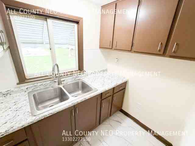 723 E 156th St - Photo 3 of 16