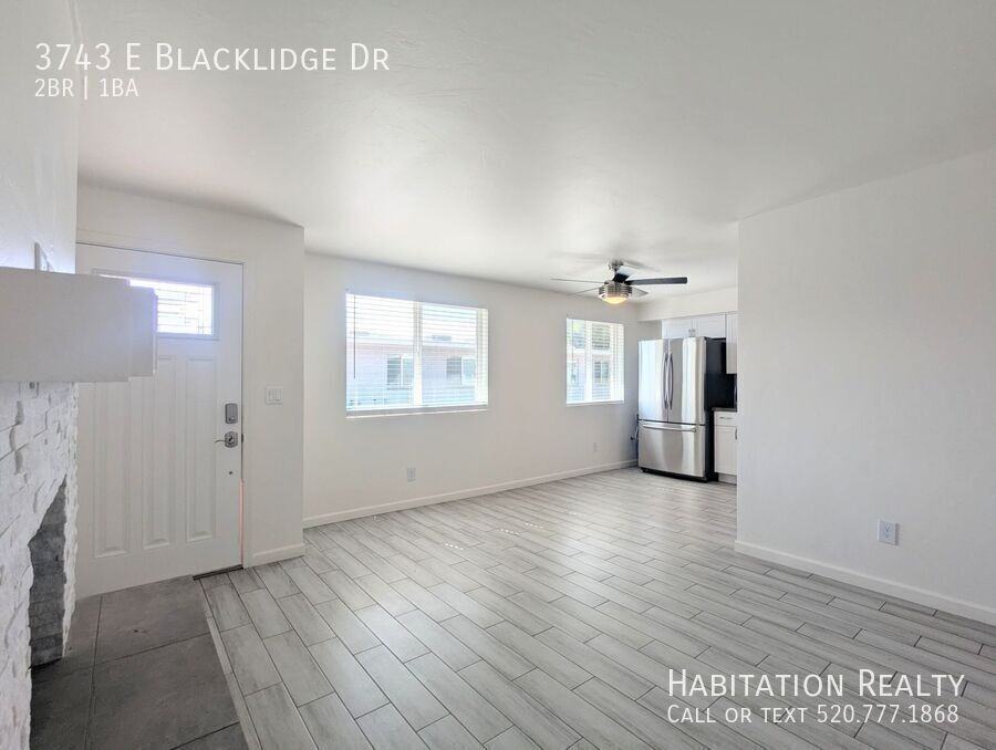 3743 E Blacklidge Dr - Photo 6 of 16