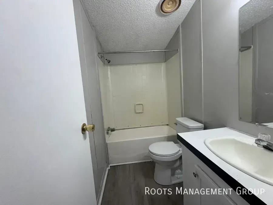 3004 Marlin Ct #287 - Photo 3 of 18