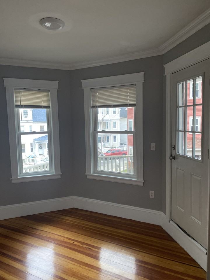 21 Pond St #2 - Photo 6 of 15