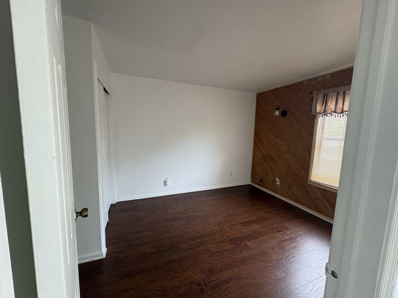196 Blew Ct #196 - Photo 5 of 9