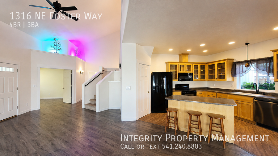1316 Ne Foster Way - Photo 7 of 28