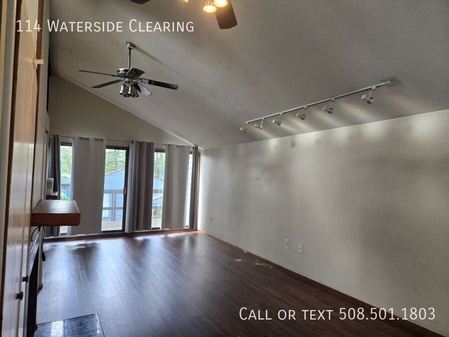 114 Waterside Clearing - Photo 2 of 13