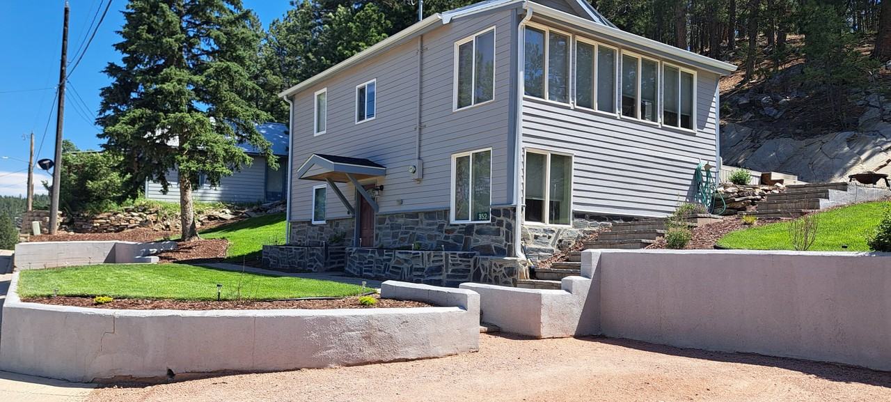 352 Pine Mountain Ave - Photo 3 of 21