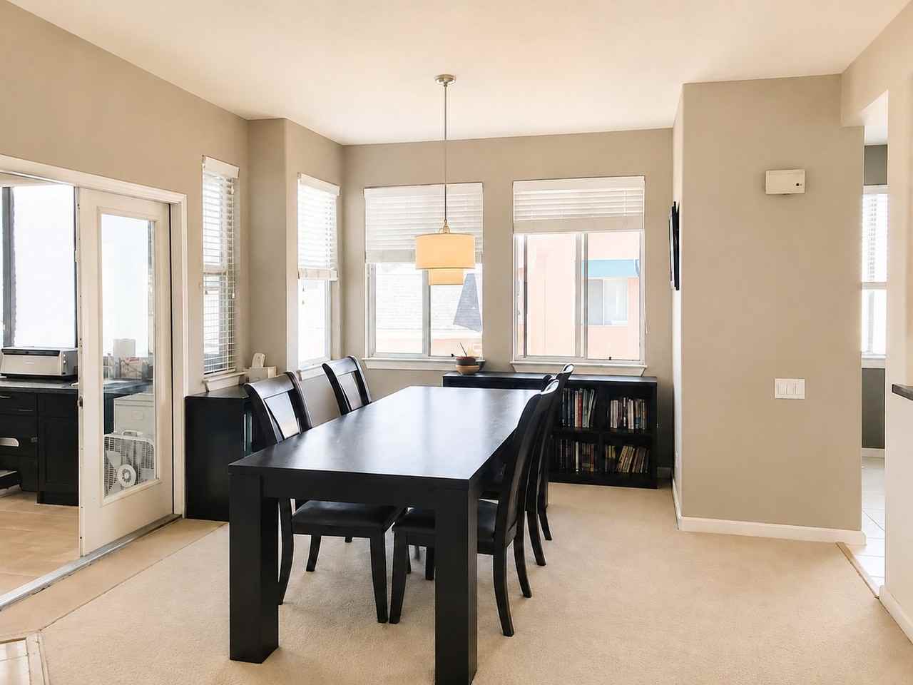 780 Mediterranean Ln - Photo 5 of 15