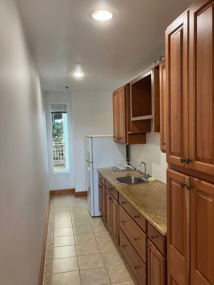 231 Heath St #2 - Photo 4 of 11