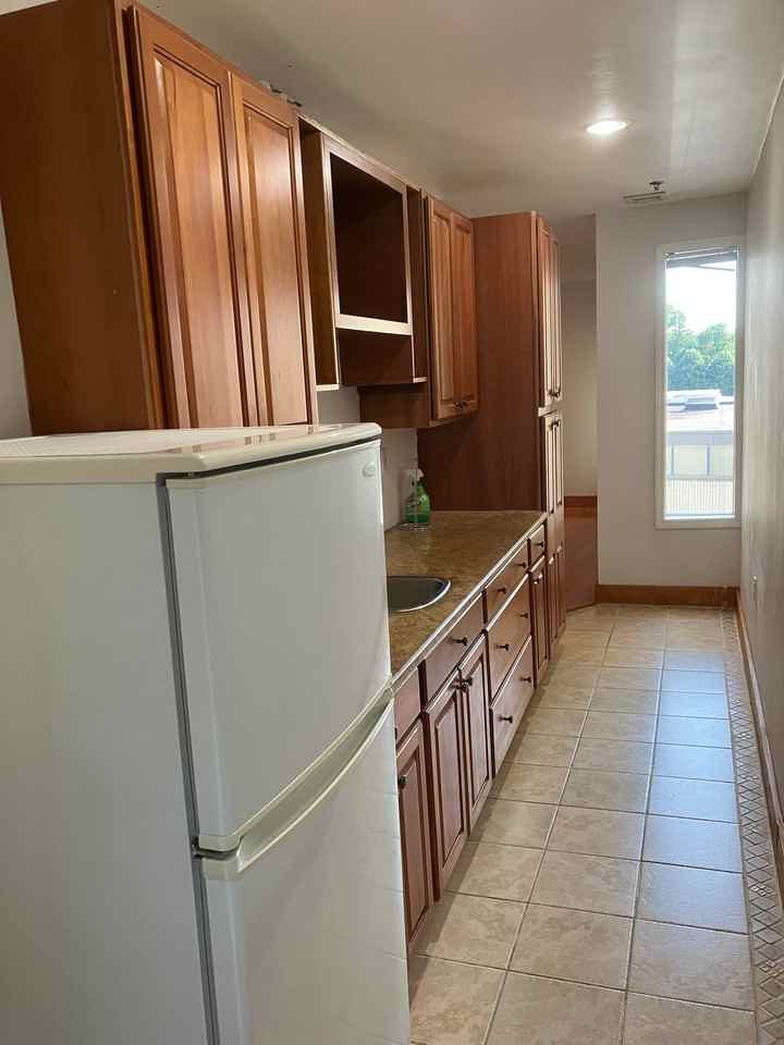 231 Heath St #2 - Photo 5 of 11