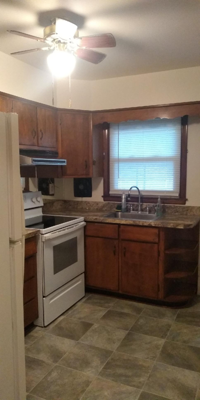 8425 Bedford Rd - Photo 2 of 8