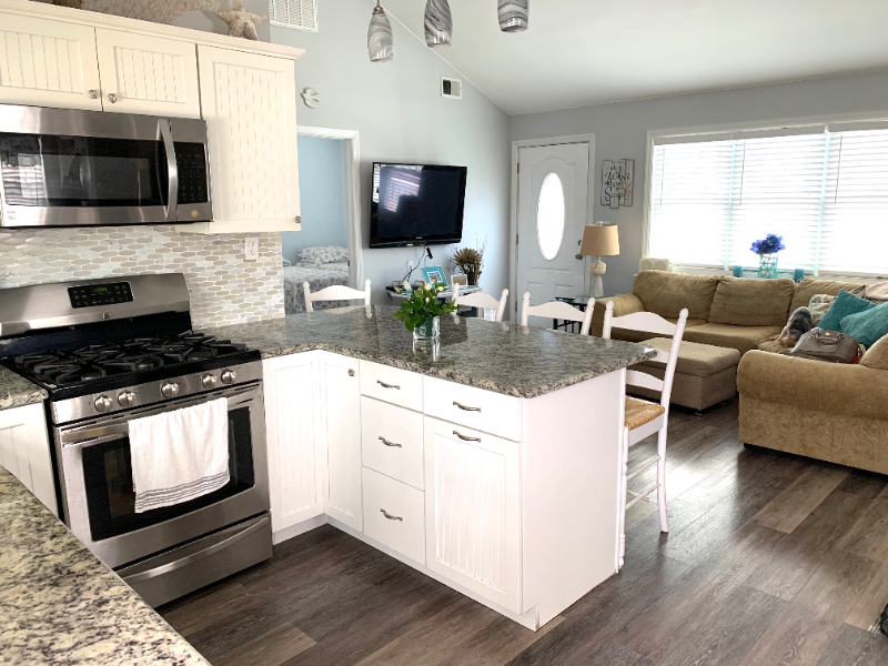 132 Kathryn St - Photo 3 of 12