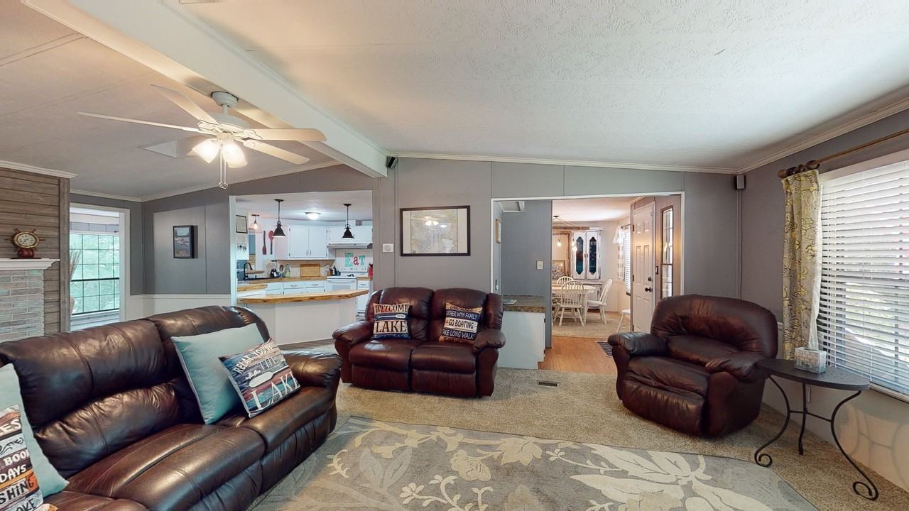 358 Old Chism Trl - Photo 3 of 20