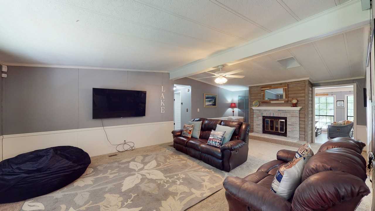 358 Old Chism Trl - Photo 4 of 20