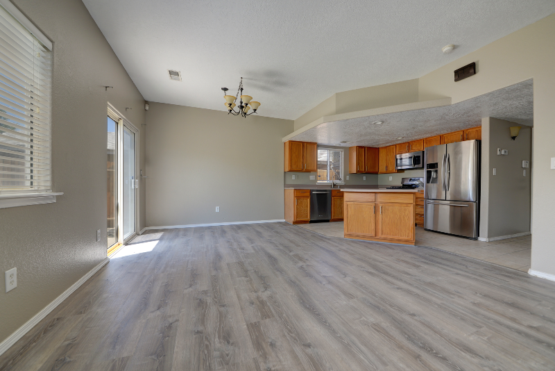 7312 Eagle View Ave Ne - Photo 7 of 34