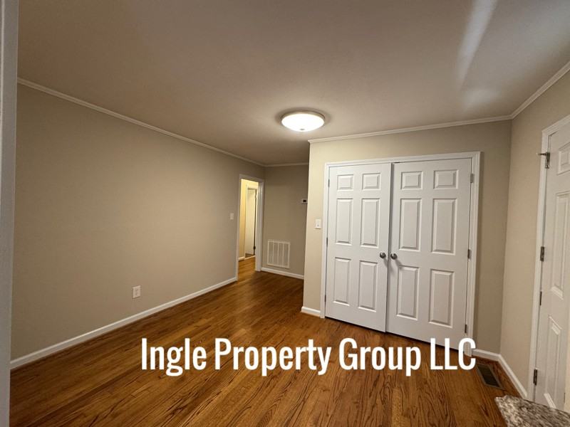 5139 Chesapeake Rd - Photo 4 of 21