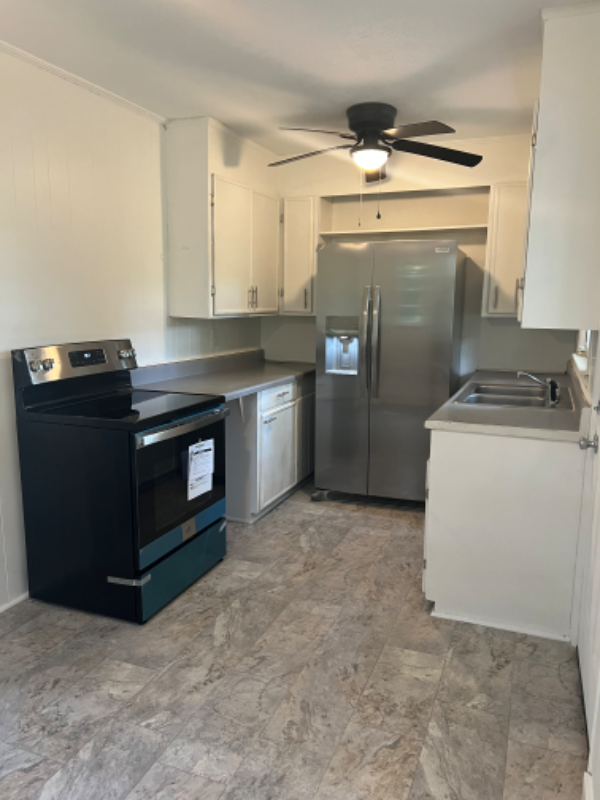 802 Nimzit Ave - Photo 3 of 12
