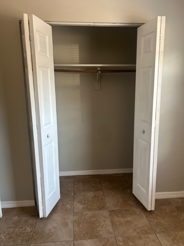 1026 Birchwood Ct #2 - Photo 7 of 7