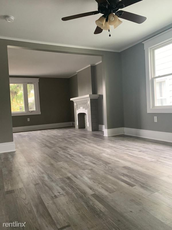 342 Davidson Ave - Photo 3 of 20