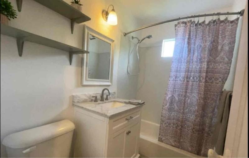 2320 Elmira St - Photo 6 of 10