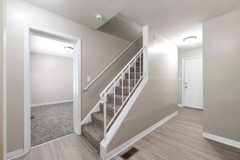 755 Canonby Pl #2-1 - Photo 4 of 6