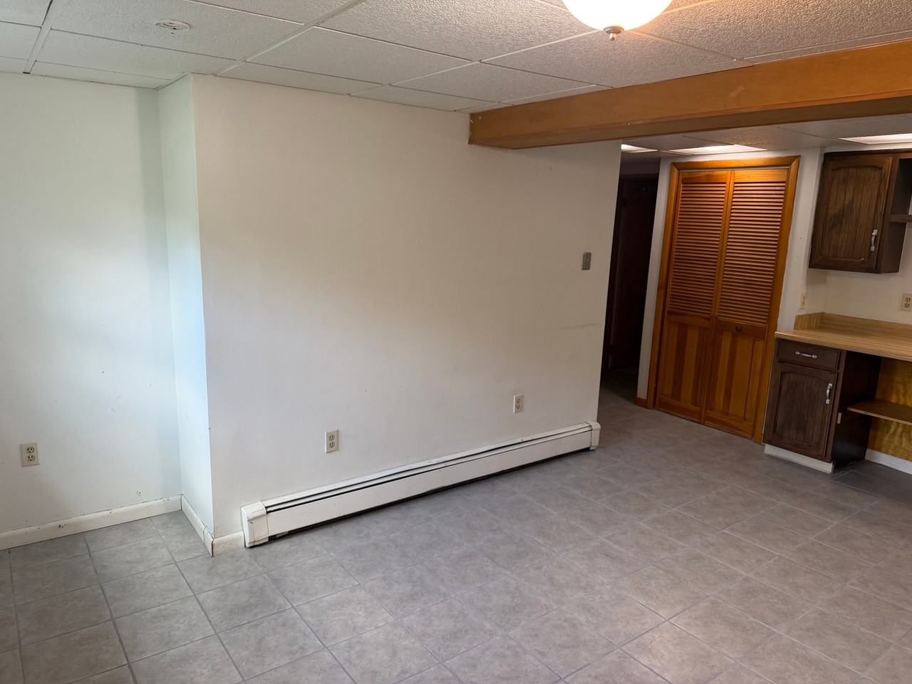 900 S 24th St #C - Photo 4 of 13