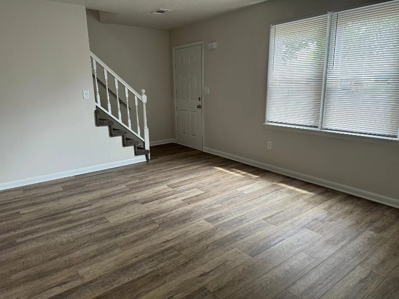146 Mussetta St - Photo 3 of 20