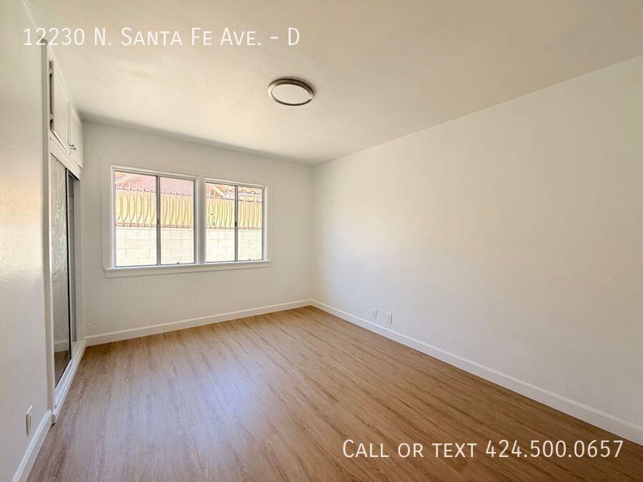 12230 Santa Fe Ave #D - Photo 7 of 14
