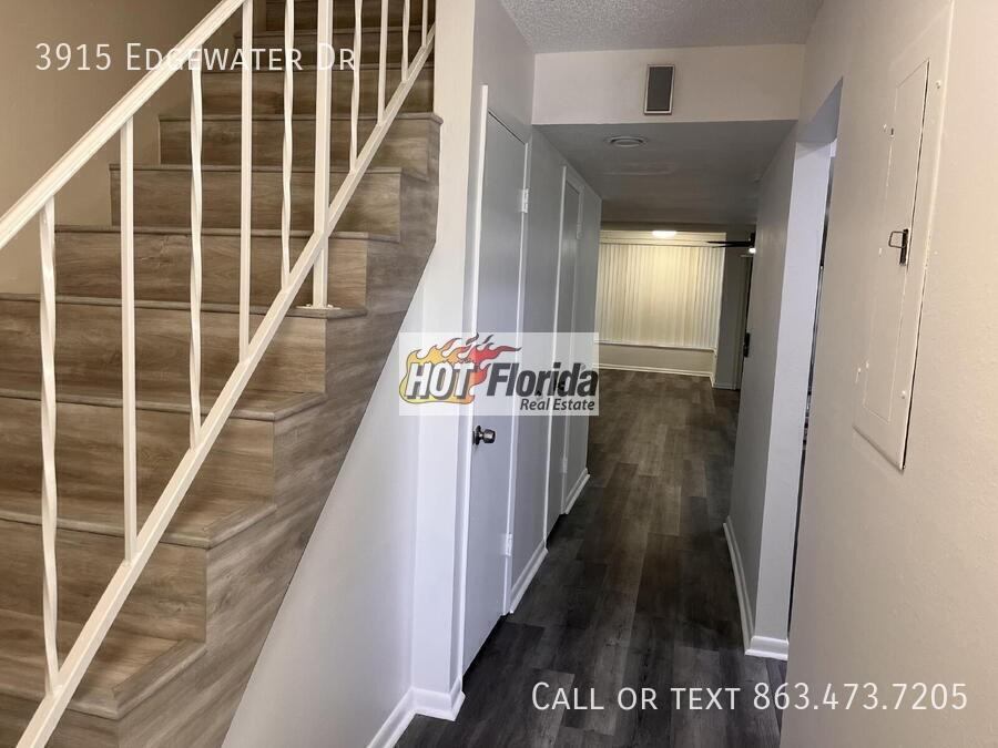 3915 Edgewater Dr - Photo 2 of 28