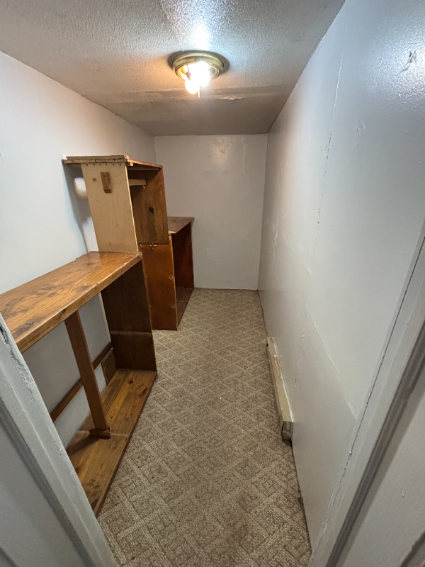 215 S Raleigh St #B - Photo 6 of 9