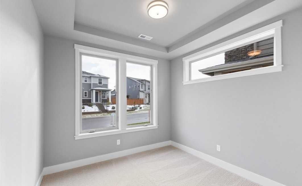 15410 207th Ave E - Photo 5 of 19