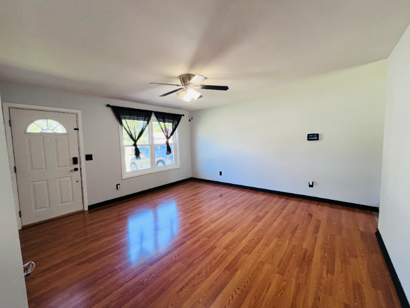 4617 Kirk Ln - Photo 6 of 20