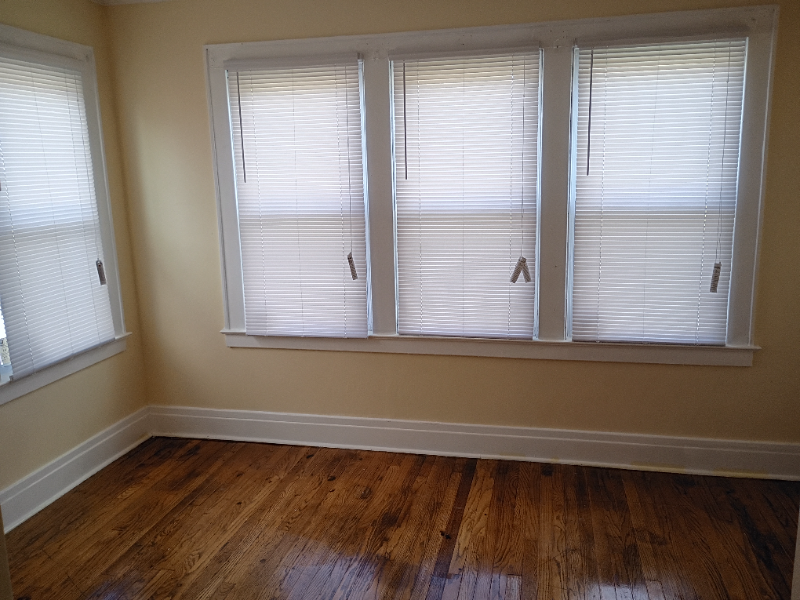 400 Beattie St #1 - Photo 4 of 19