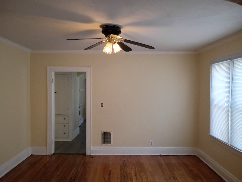 400 Beattie St #1 - Photo 5 of 19