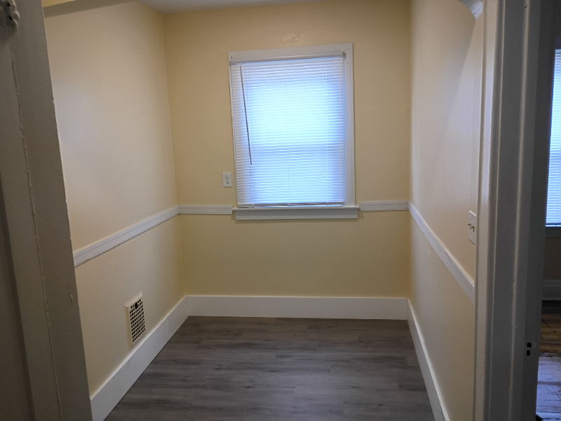 400 Beattie St #1 - Photo 6 of 19