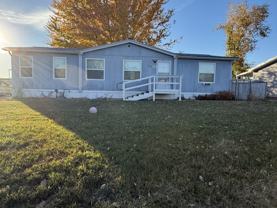 605 N Executive Dr - Photo 1 of 1