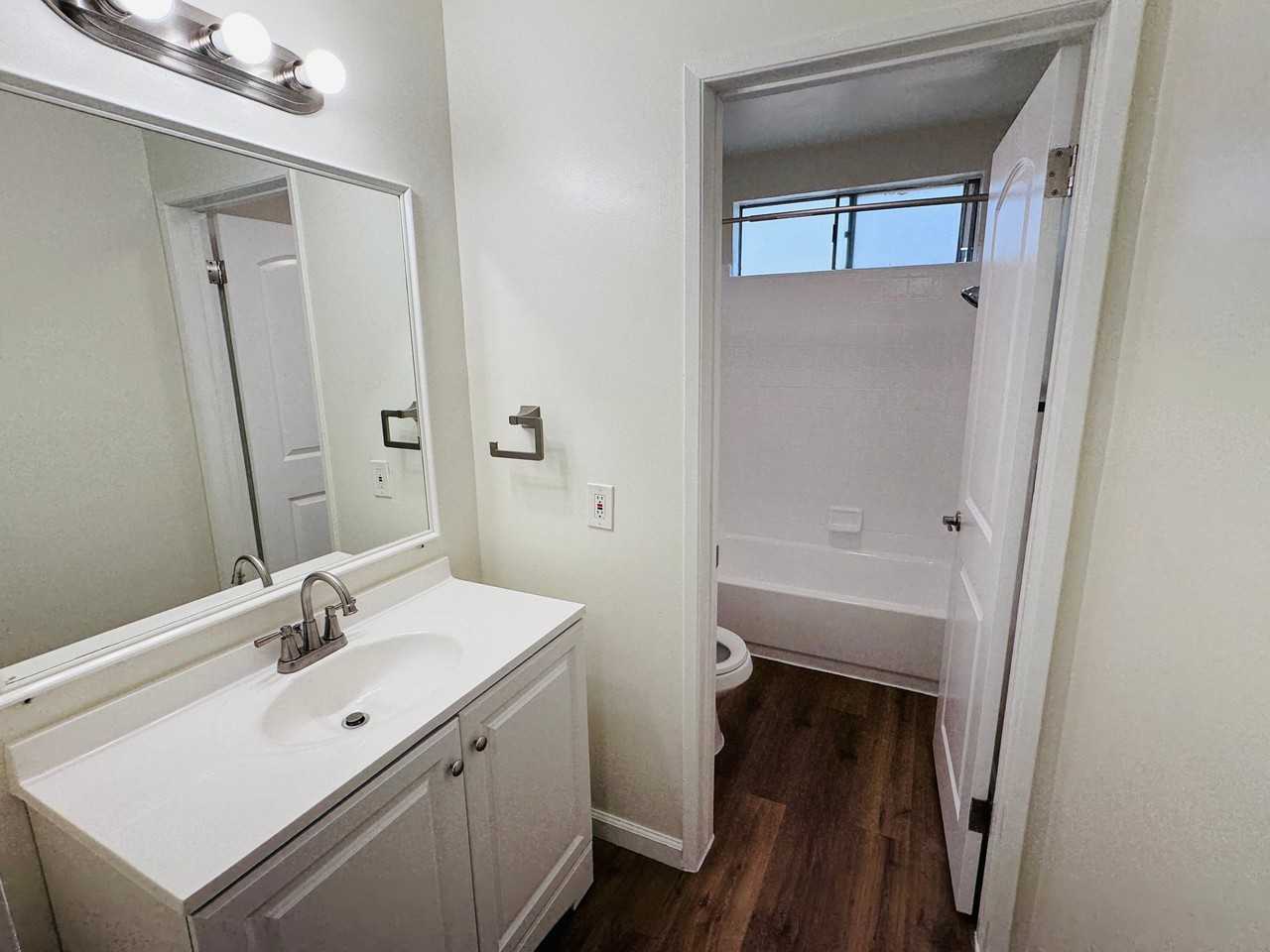 407 Neva Pl - Photo 4 of 10
