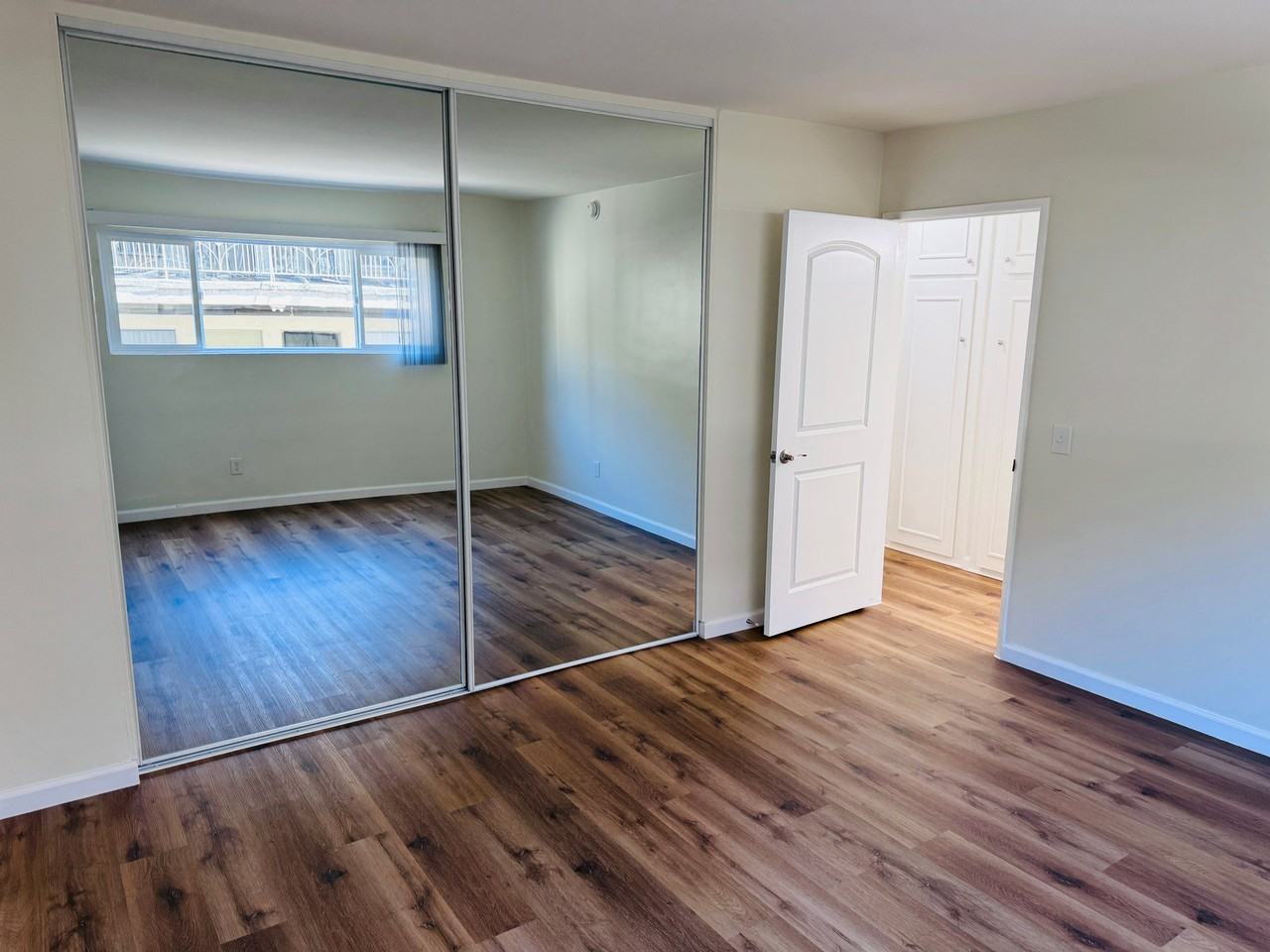 407 Neva Pl - Photo 5 of 10