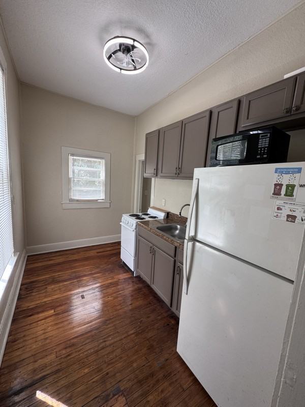 114 Ne Tuscawilla Ave - Photo 5 of 8