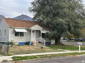 810 Nw - Photo 1 of 1