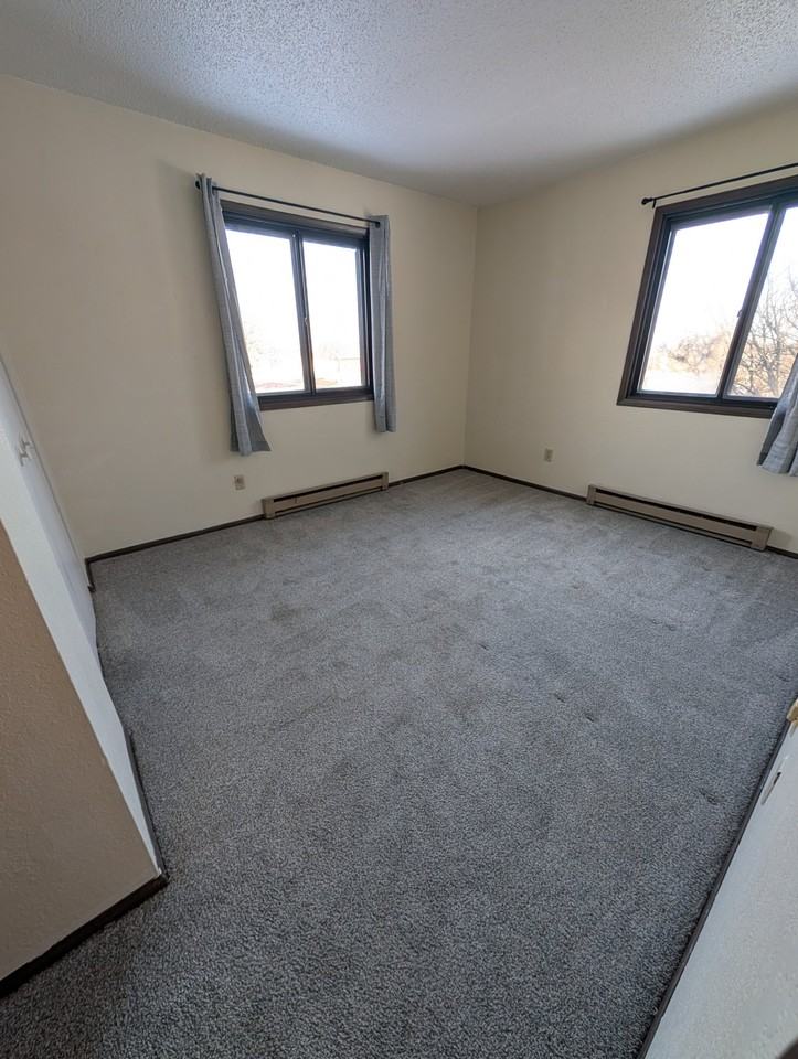 331 Fox Lake Ave #16 - Photo 5 of 8