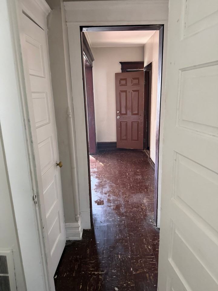 39 1/2 Garfield Pl - Photo 3 of 17