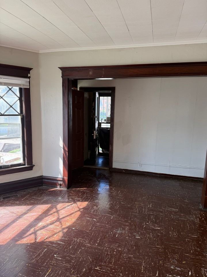 39 1/2 Garfield Pl - Photo 4 of 17