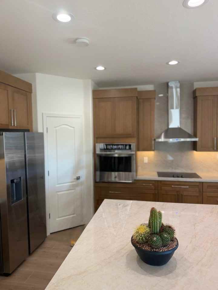 2741 E Quiet Hollow Ln - Photo 6 of 50
