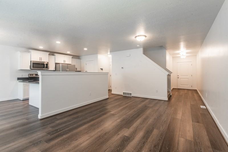 461 S Day Dream Ln - Photo 7 of 23
