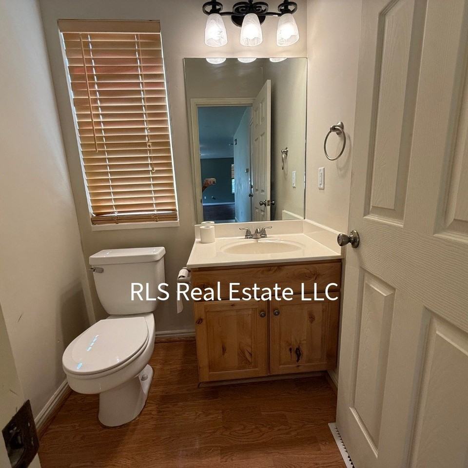 4043 W Cimarron - Photo 7 of 22