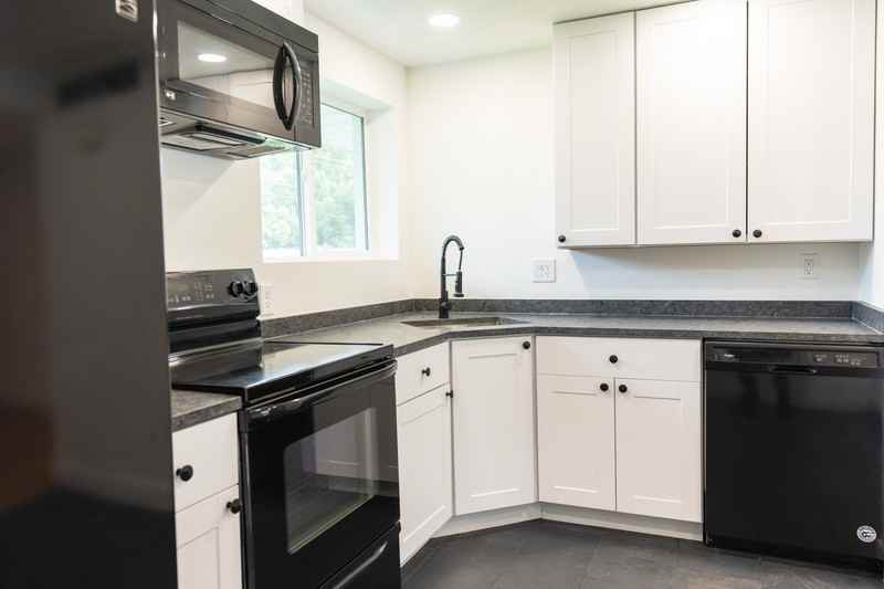 1409 Es - Photo 3 of 24