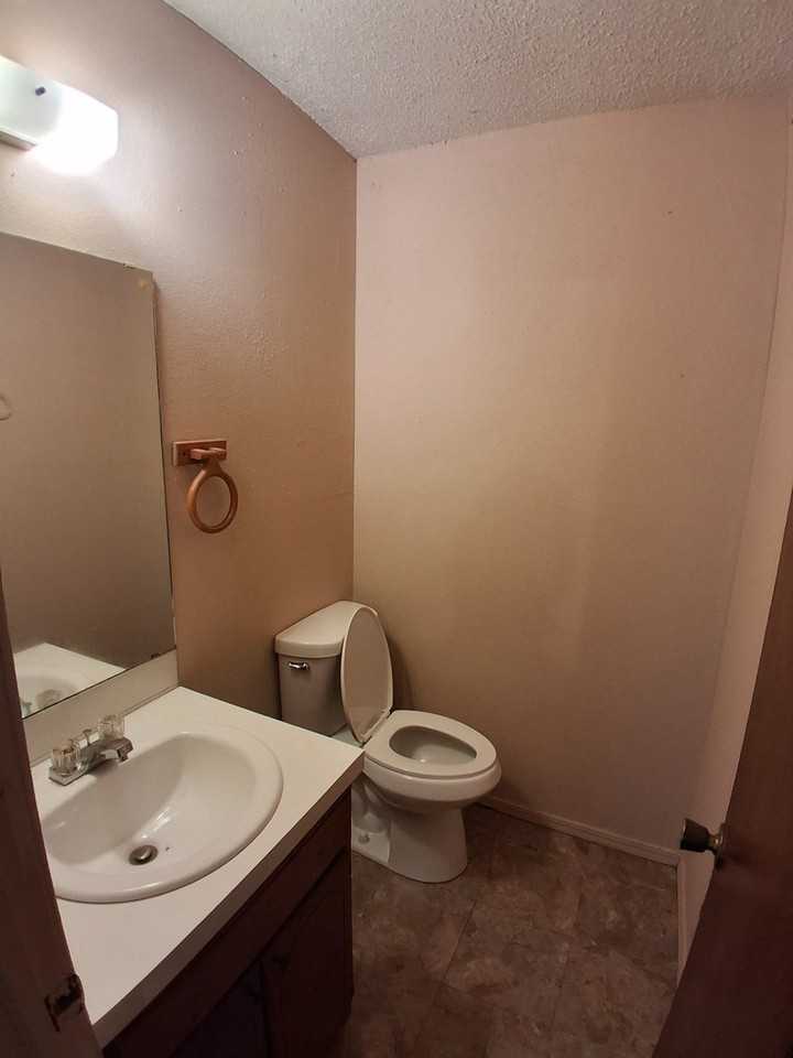 130 Haner Cir - Photo 6 of 8