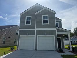 featured image of 730 Little Gull Way Sw