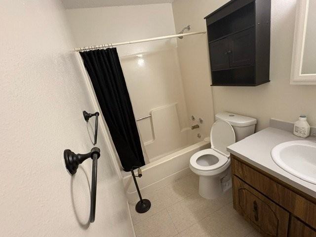 3957 Scott Robert Dr - Photo 4 of 5